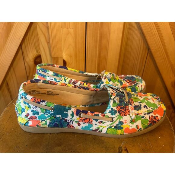Disney Hidden Mickey Minnie Tropical Flower Colorful Loafer Canvas Shoe US 8 - Picture 1 of 8